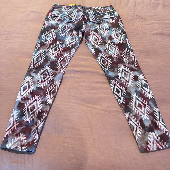 Robins Jean - Picture 9 of 13